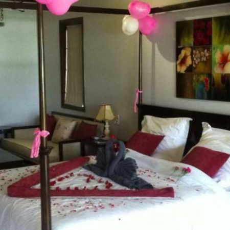 Golden Lotus Resort Ke Ga Luaran gambar
